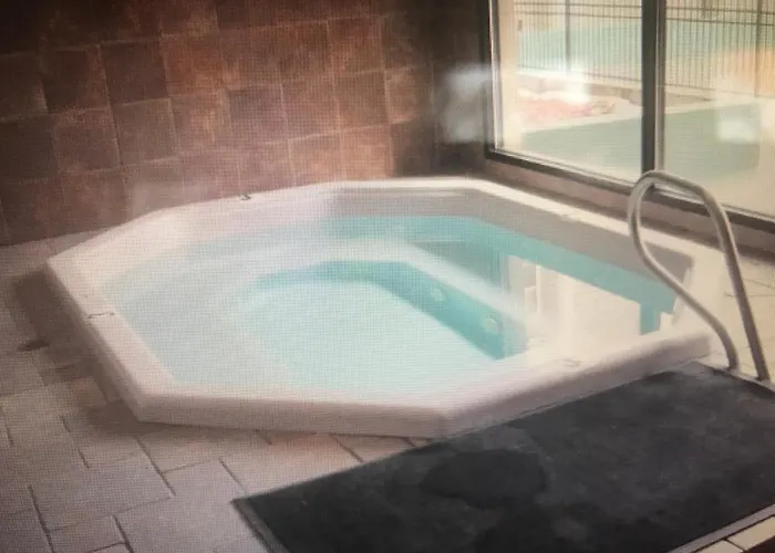 Hole Towncenter Three-bedroom *